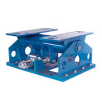 Motor mount / self-tensioning