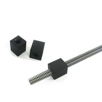 Square nut / trapezoidal lead screw / nylon