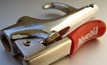 air blow-gun 1/8 - 1/4", max. 215 psi Nycoil
