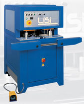automatic corner cleaner for PVC windows and doors  LISI
