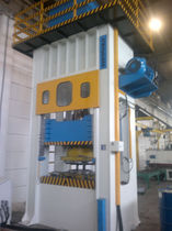 automatic hydraulic press 150 - 1000 t | DDP660 ATM Deutschland Maschinen & Werkzeuge Vertriebs Gm