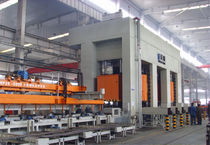 automatic hydraulic press with front loading/unloading 30 000 - 63 000 kN Tianjin Tianduan Press Co.,Ltd.