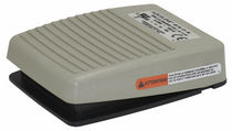 compact electric control foot-switch 1.16 x 3.44 x 4.00 '' | Aquiline&reg; Linemaster