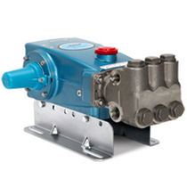 corrosion resistant stainless steel triplex plunger pump 0.13 - 240 gpm, 100 - 10 000 psi CAT PUMPS&reg;