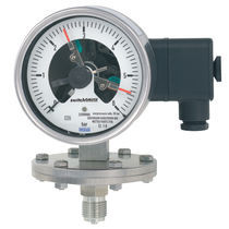 diaphragm operated differential pressure gauge with switch 0 - 25 mbar | PGS43.1x0 WIKA Alexander Wiegand