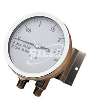diaphragm operated differential pressure gauge 0 mbar - 16 bar, Inox | MDC Riels Instruments