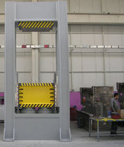 double column hydraulic press 200 - 750 t | HTEP750 ATM Deutschland Maschinen & Werkzeuge Vertriebs Gm