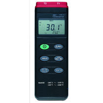 dual channel digital handheld thermometer -200 - 1370 &deg;C | TC 301 Dostmann electronic