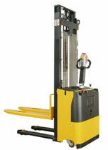 electric pedestrian stacker 1 000 - 1 200 kg, 1 600 - 3 200 mm | CL10/CL12  H.E.S