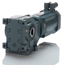 electric worm gearmotor 0.12 - 12 kW, max. 4 200 Nm | COMBIGEAR S KEB