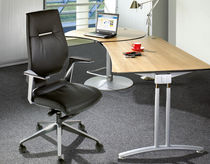 ergonomic swivel chair for workstations Sedna C+P Moebelsysteme