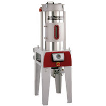 feed hopper max. 6500 l | SILMAX E Wittmann
