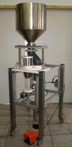 filler / capper for powders / granulates  A.B.A. Machinery, Inh. Andreas Wick
