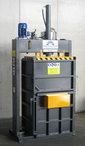 front loading single chamber vertical baling press 6 t, 80 - 120 kg | MG6 T.A. - T.A.V. Ausonia