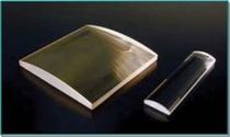 fused-silica plano-convex cylindrical lens  Lattice Electro Optics