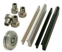 guide roller and V profile rail max. 8 m/s PBC Linear