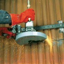 hand-held pneumatic circular saw 5050 rpm | APS-200A Esco Tool