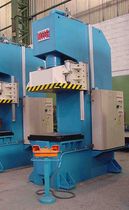 hydraulic C-frame press  MHG