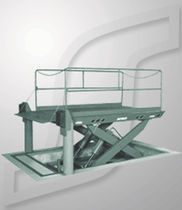 hydraulic lift table  SPX Dock Products - Serco
