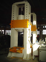 hydraulic workshop press  ATM Deutschland Maschinen & Werkzeuge Vertriebs Gm