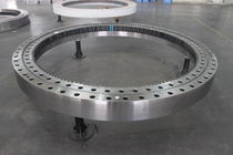 internal toothed triple row roller slewing ring 100 - 8500 mm THB Bearings