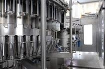 isobaric bottle filler for carbonated drinks VEGA Sacmi