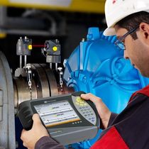 laser shaft alignment system for rotating machinery and train ROTALIGN Ultra iS PR&Uuml;FTECHNIK Alignment Systems GmbH