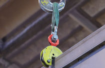 lifting clamp for beams  Demag Cranes & Components