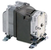 linear piston vacuum pump max. 7 l/min, min. -400 mbar | DVH 130 Nitto Kohki Deutschland