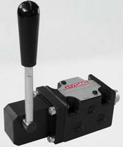 manual hydraulic directional spool valve max. 150 l/min, max. 350 bar | WM series HYDAC