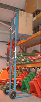 manual stacker max. 150 kg, 1 050 - 1 700 mm | LD150 H.E.S