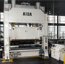 mechanical straight-side press 300 - 1 200 t | NST series Aida