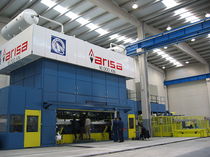 mechanical transfer press 6 300 - 25 000 kN Arisa