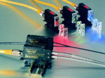 miniature retro-reflective photoelectric sensor SMARTEYE&reg; Mark III  Tri-Tronics