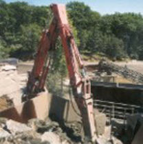pedestal mount hydraulic breaker 21.3 ft/6.5 m | B6500  NPK Construction Equipment, Inc.