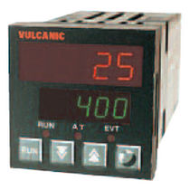 PID temperature controller -20 ... 1 371 &deg;C, 48 x 48 Vulcanic