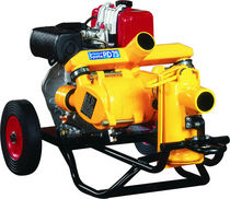 positive displacement pump for the petroleum industry 30 m&sup3;/ h | PD75 Spate Selwood Pumps 