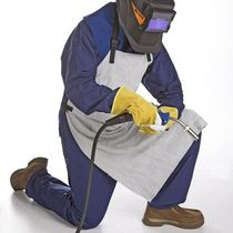 protective clothing: apron  Evermatic Oy
