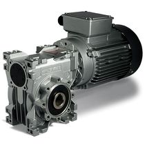 right angle electric worm gearmotor 20 - 691 Nm, 0.18 - 7.5 kW | RT series VARVEL