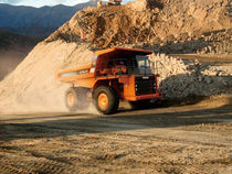 rigid dump truck 104541 kg, 567 kW | EH1100-3 HITACHI Construction Machinery