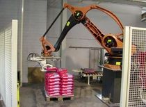 robotic palletizer: articulated type  Arodo - Total Bag Handling
