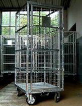 roll-container  W.M. Pomtor