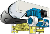roller brush for conveyor belt cleaning  Horizon Conveyor Equipment