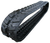 rubber track for mini-excavators 180x60 ... 450x81W | Maximizer&trade; series McLaren Industries