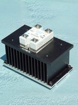 solid state relay with heat sink 75 A, 3 - 32 V | APC1061 Anacon Power & Controls