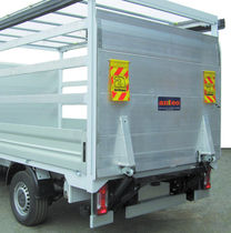 standard tail lift for truck max. 800 kg | F3CL 080 ANTEO