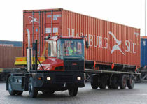terminal tractor 75 000 kg, 185 kW | Kalmar TRL618i Cargotec (holding)