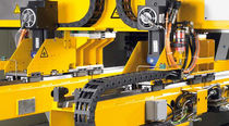 transfer system for press  SCHULER - M&Uuml;LLER WEINGARTEN