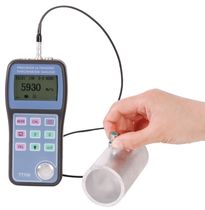 ultrasonic wall thickness measuring instrument 0.15 - 20 mm  | TT-700 INNOVATEST Europe BV