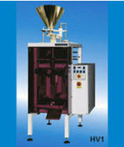 V-FFS bagging machine with volumetric feeder max. 22 p/min | HV1 series TRIAPEX EXPORT